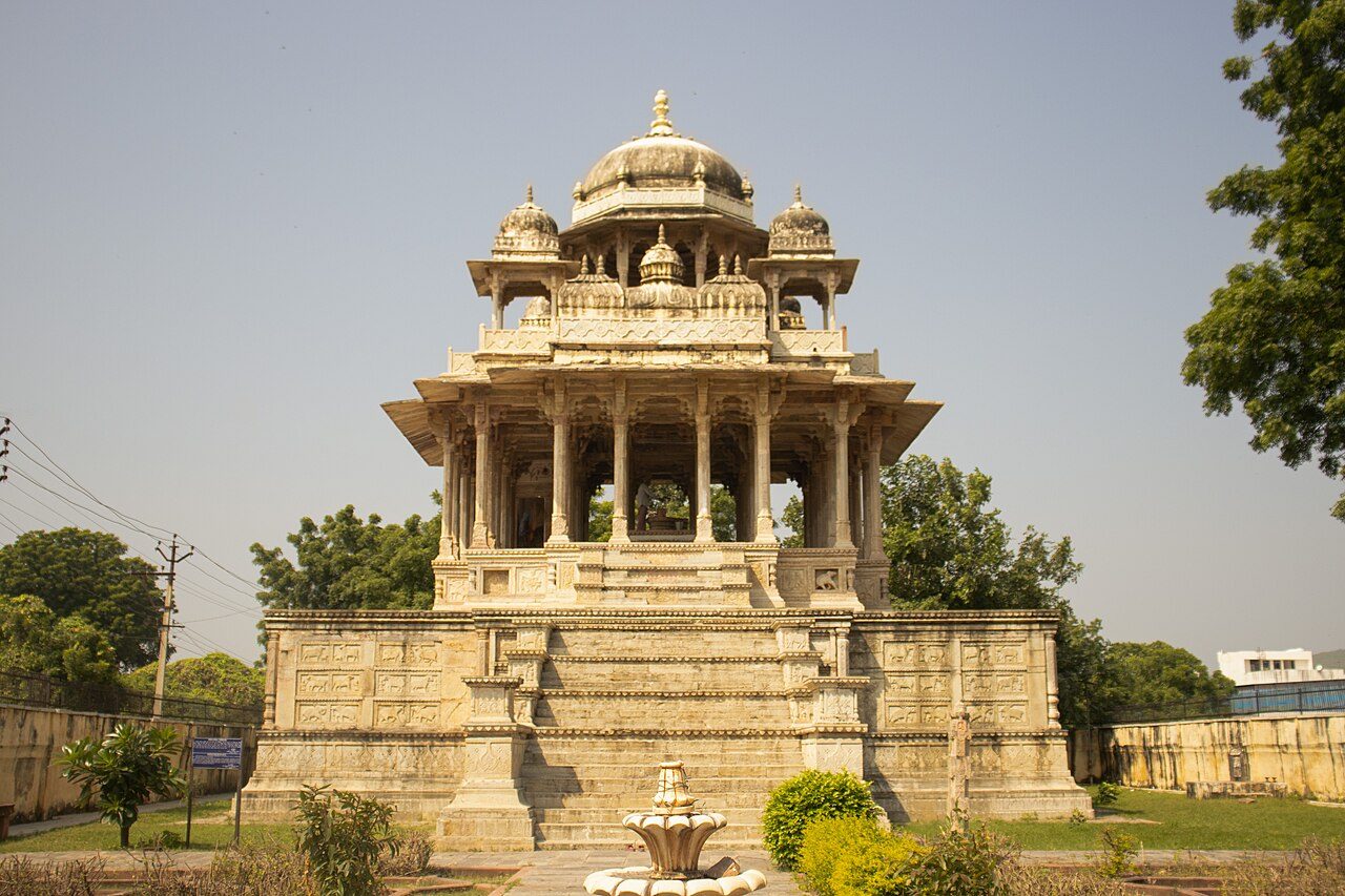 Chaurasi Khambon Ki Chhatri