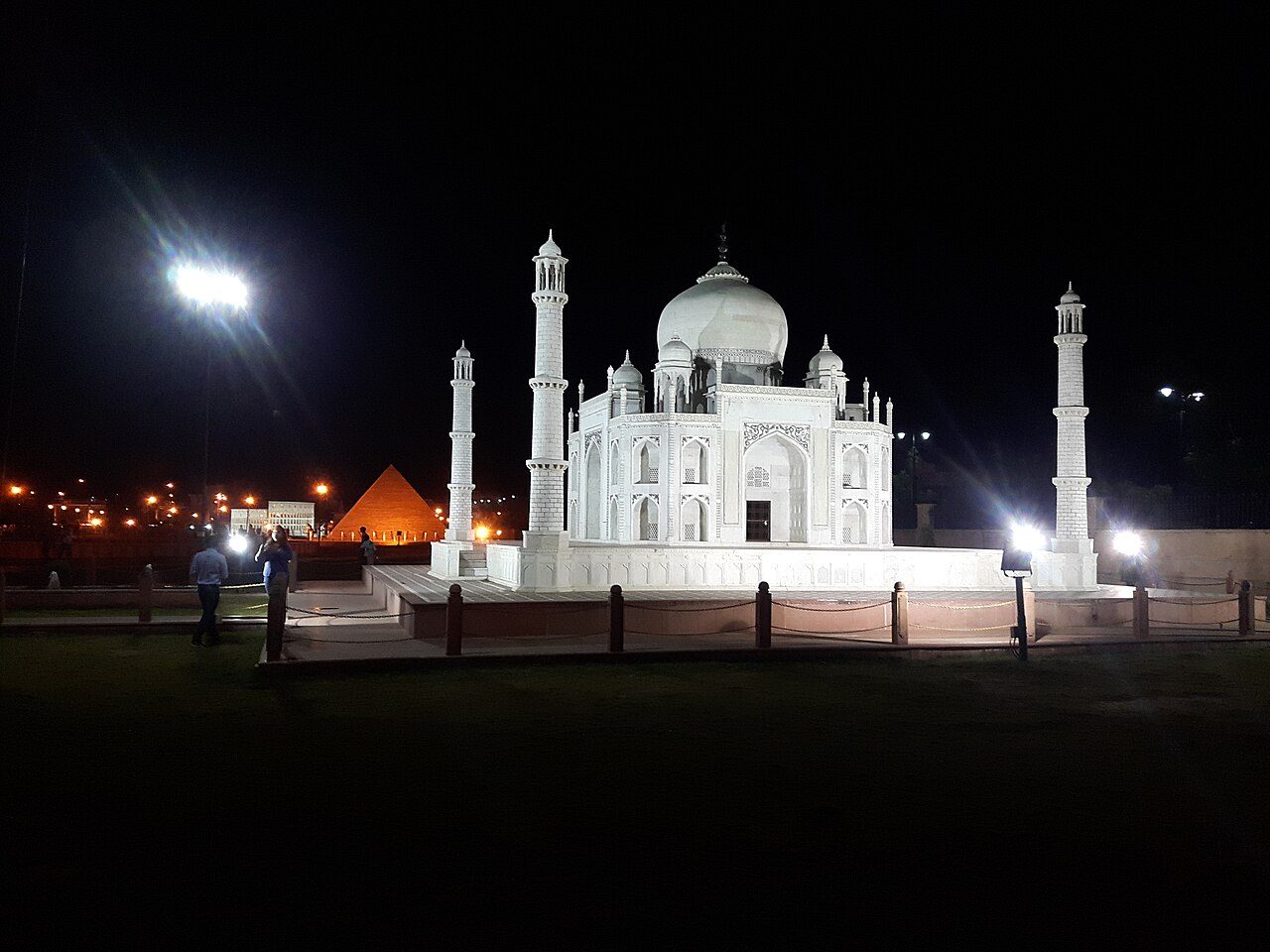 Seven Wonders Park
