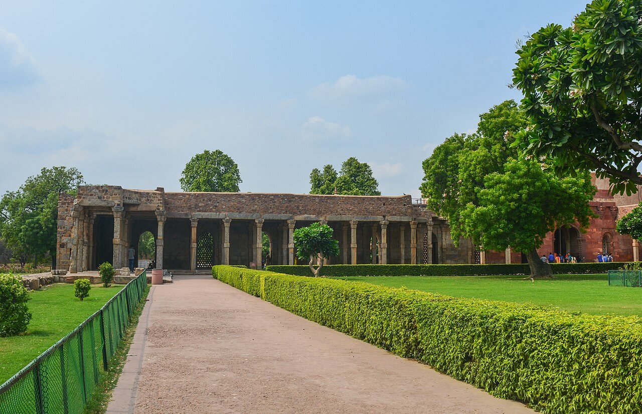 Qutub Minar
