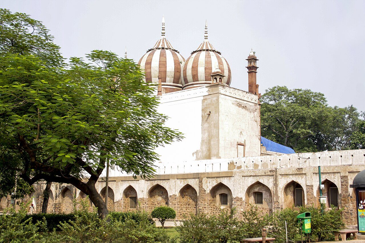 Safdarjung Tomb