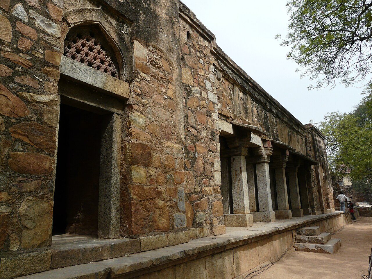 Hauz Khas Complex