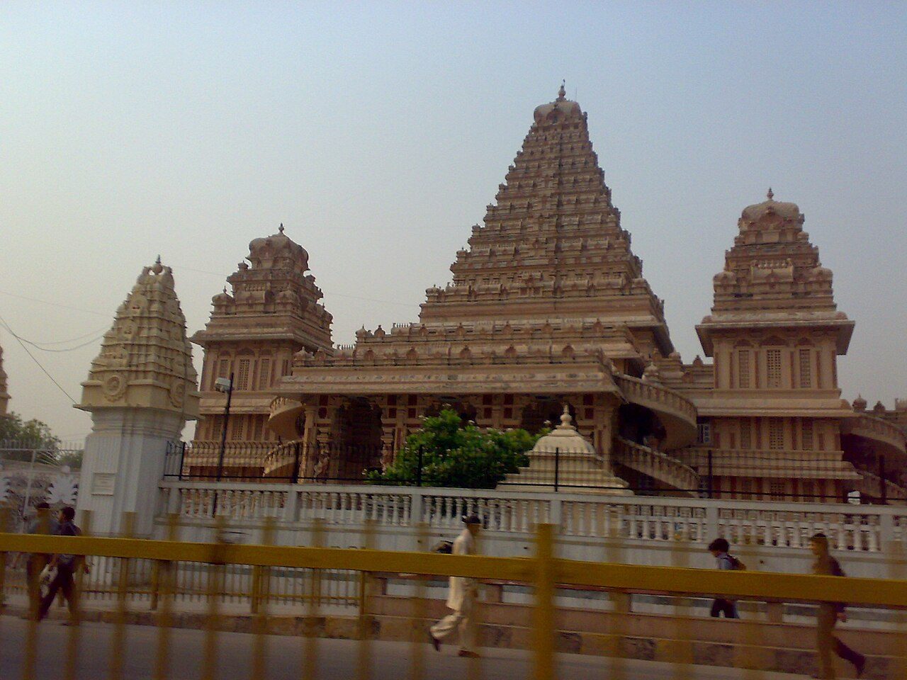 Chhatarpur Temple