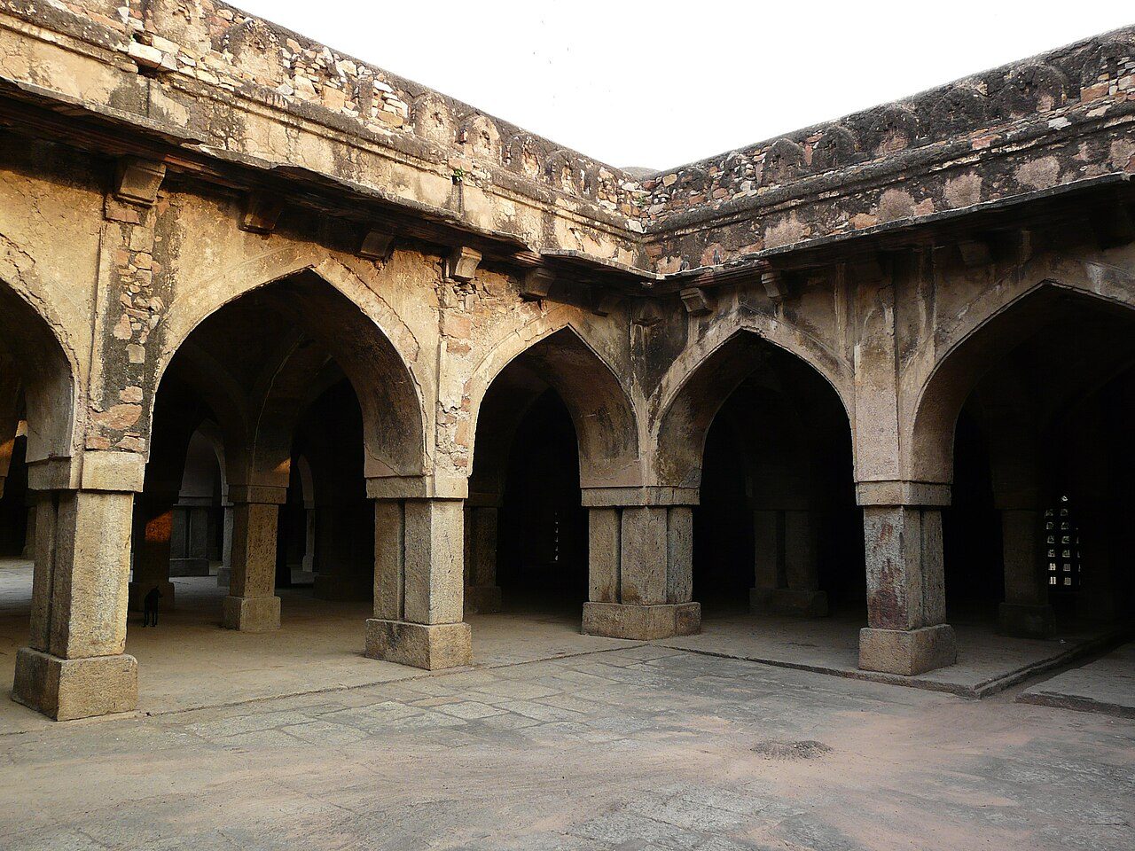 Khirki Masjid