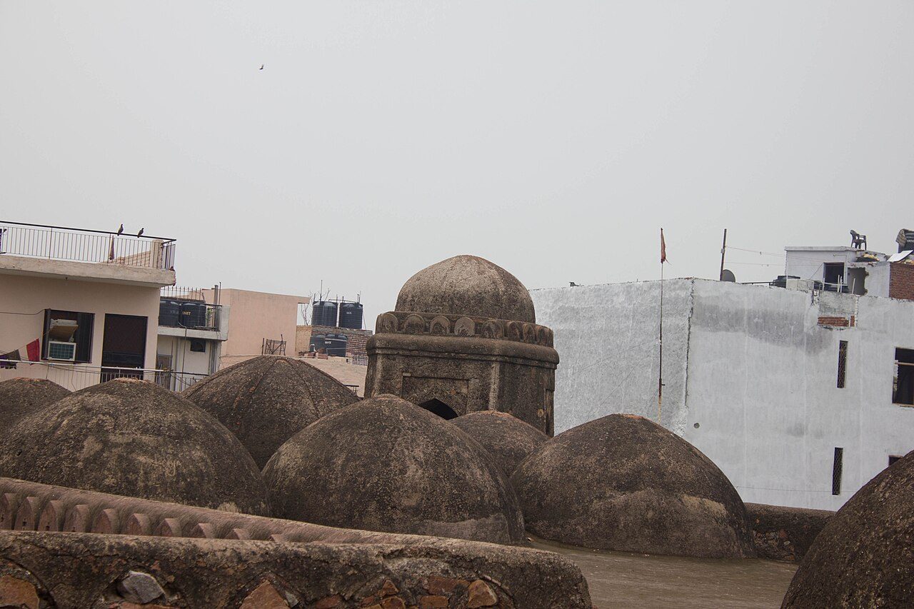 Khirki Masjid