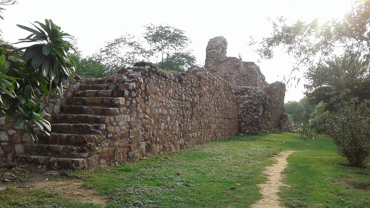Siri Fort