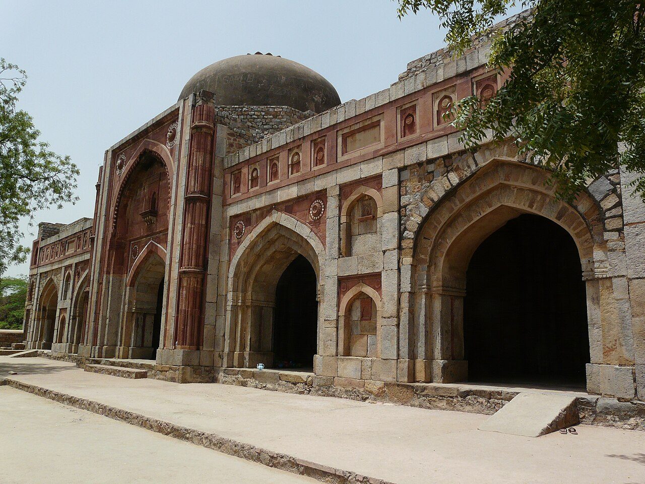 Jamali Kamali Mosque