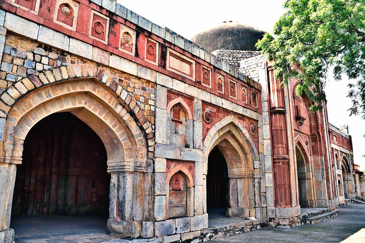 Jamali Kamali Mosque