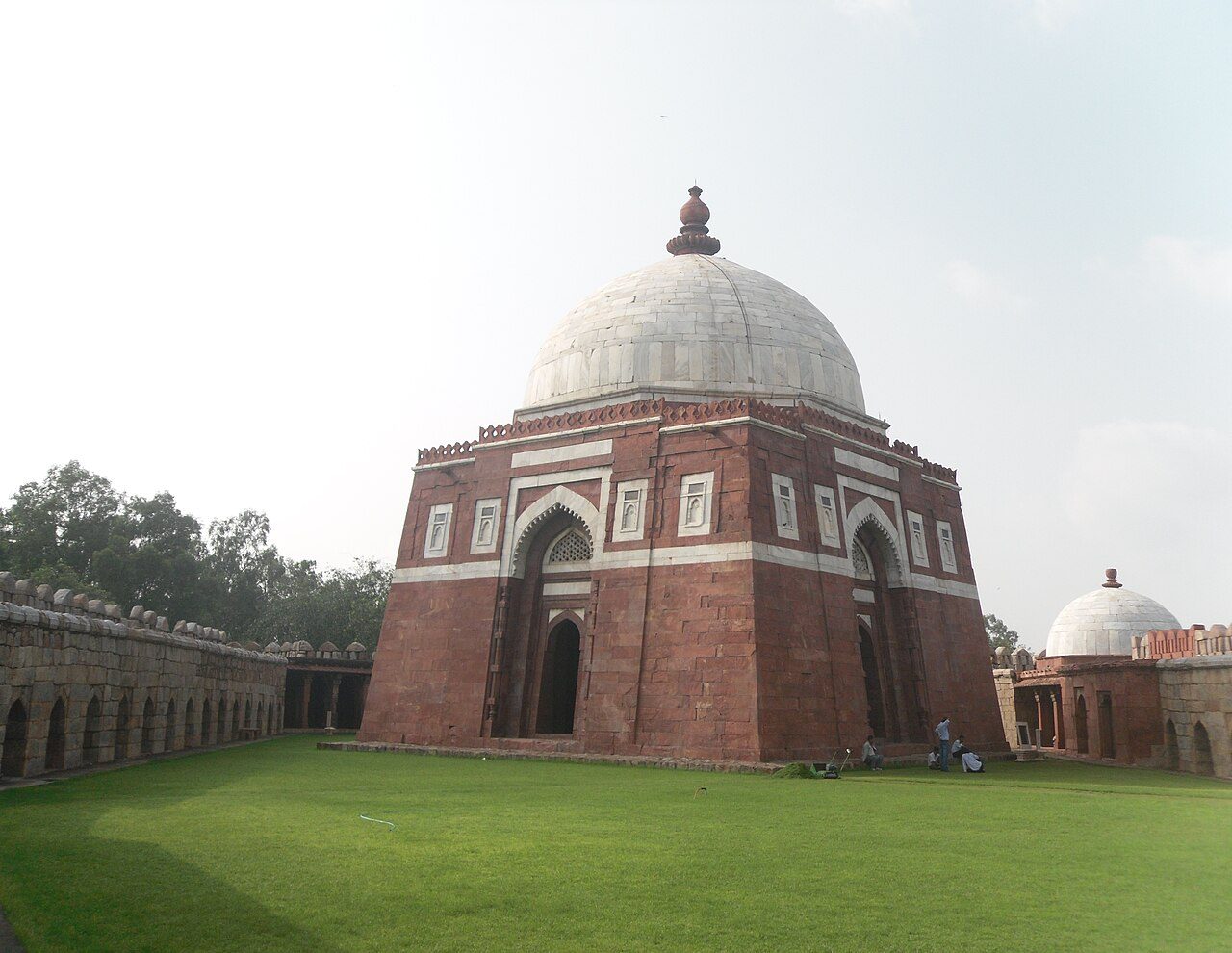 Tomb of Ghiyasuddin Tughlaq