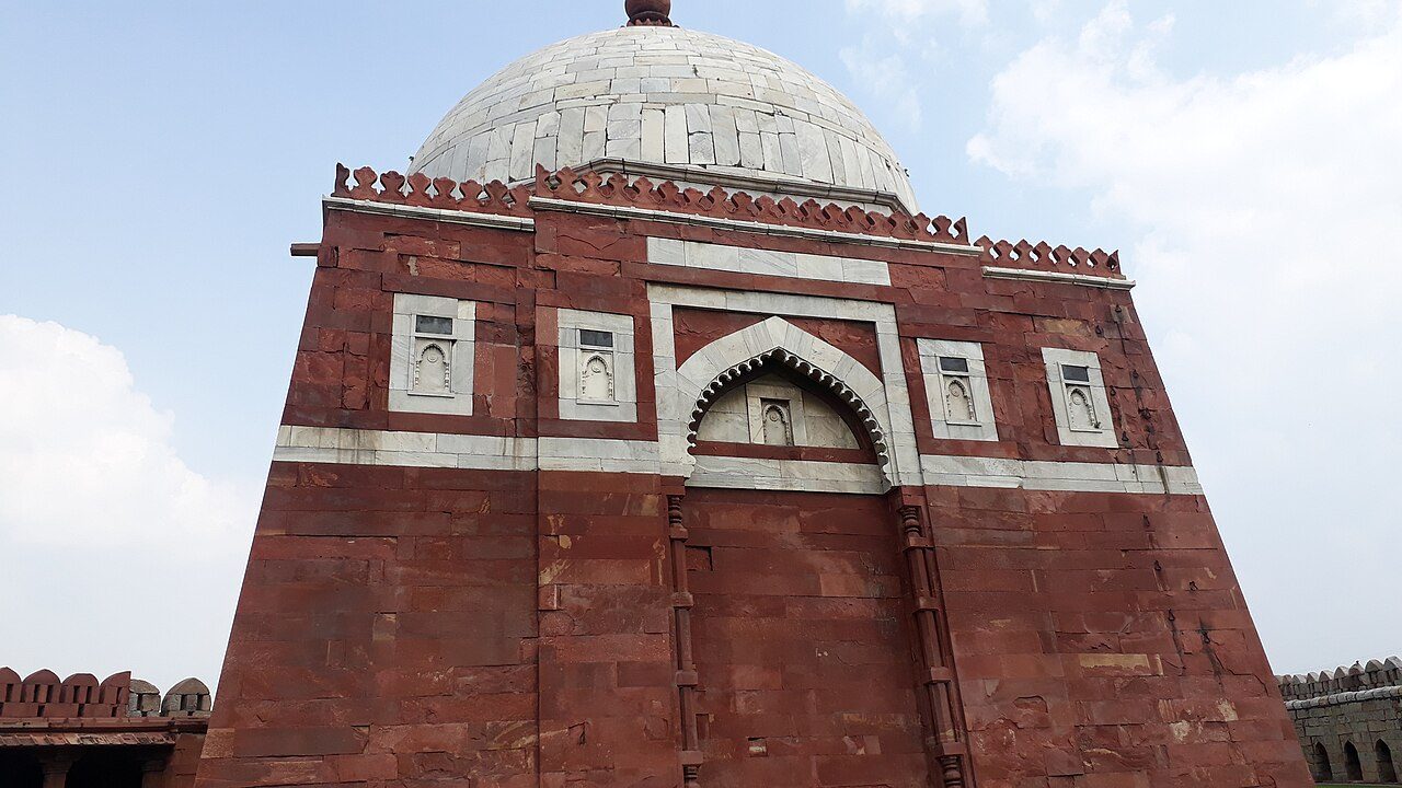 Tomb of Ghiyasuddin Tughlaq