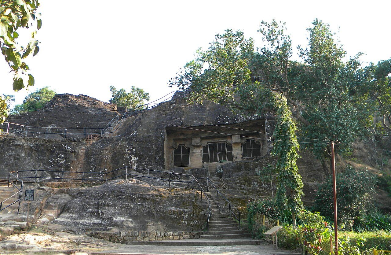 Pandav Caves Pachmarhi