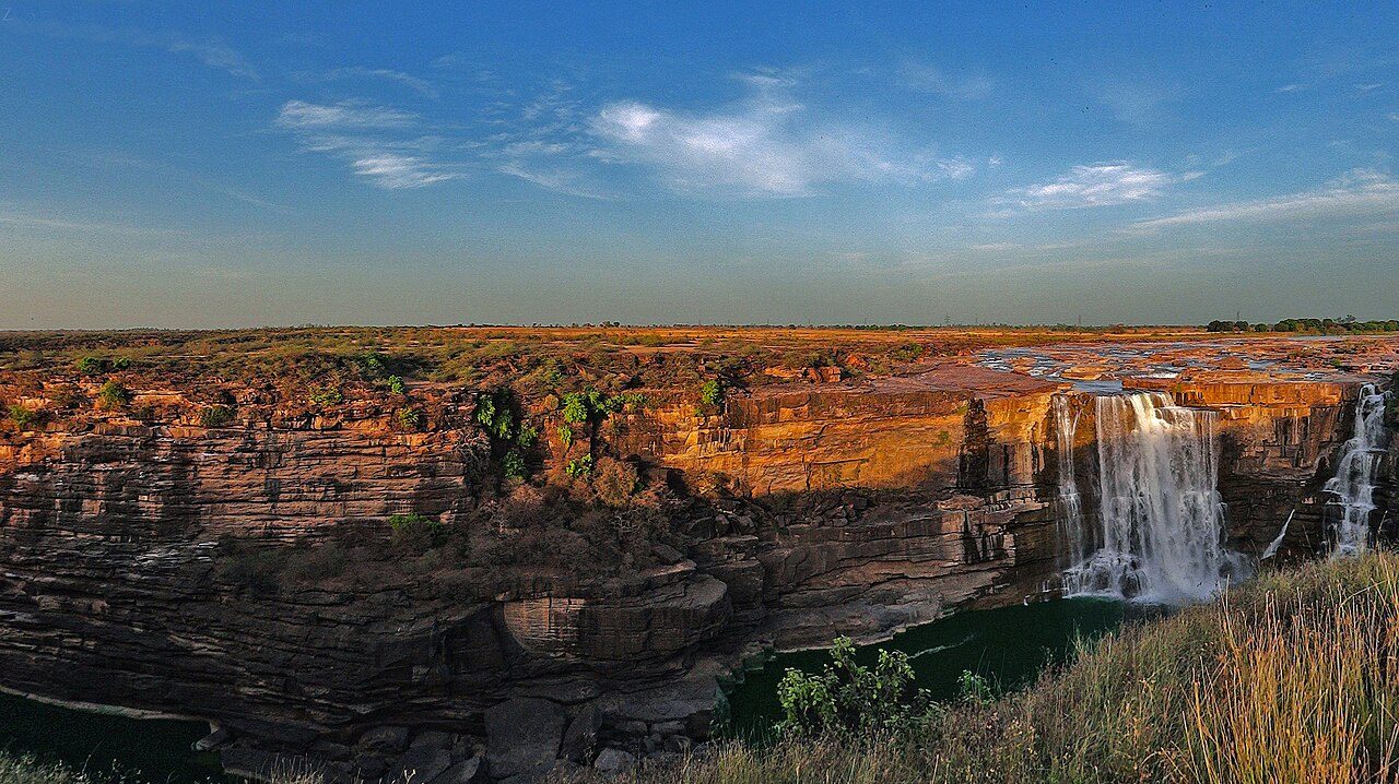 Rewa and Maihar in 2 Days: Sharda Devi and the Waterfalls