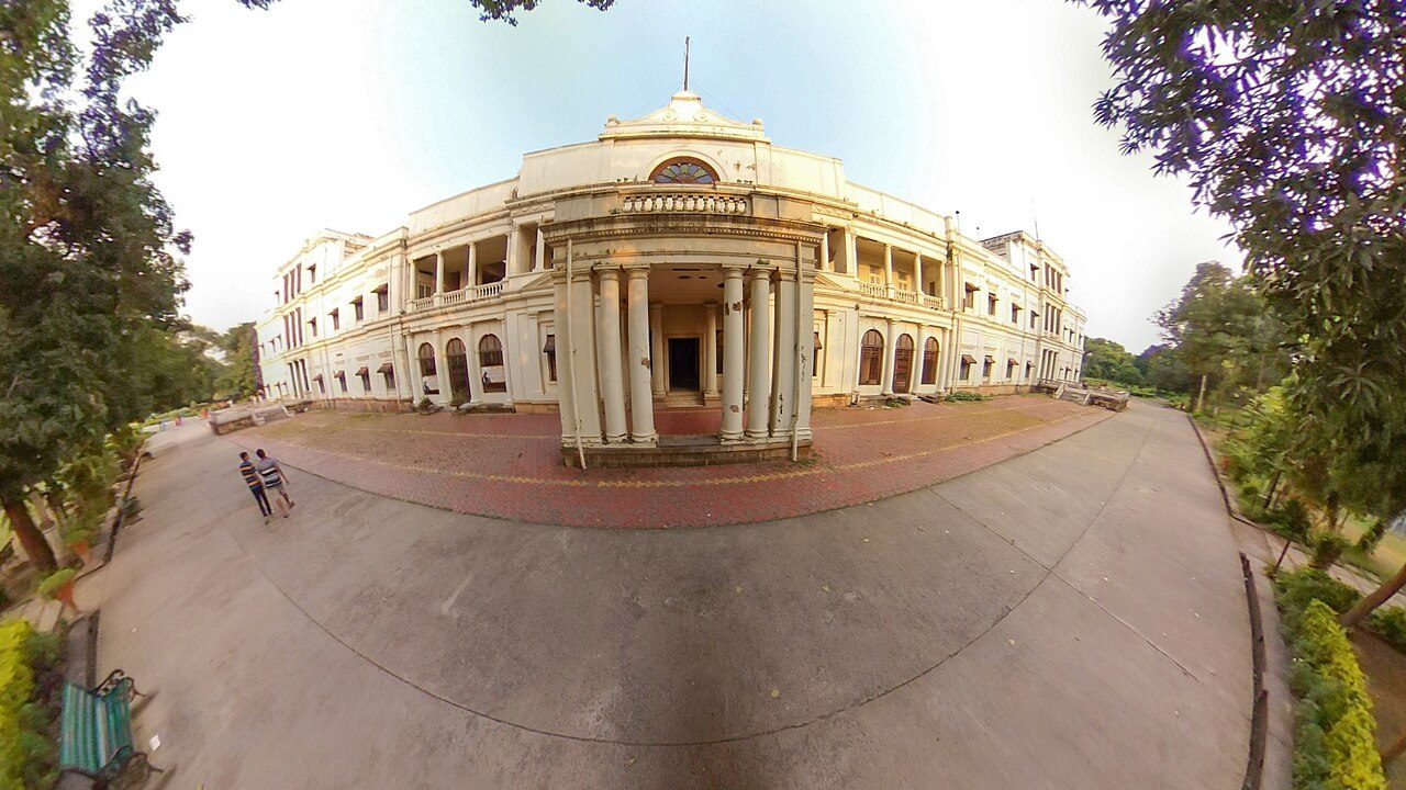 Lal Bagh Palace