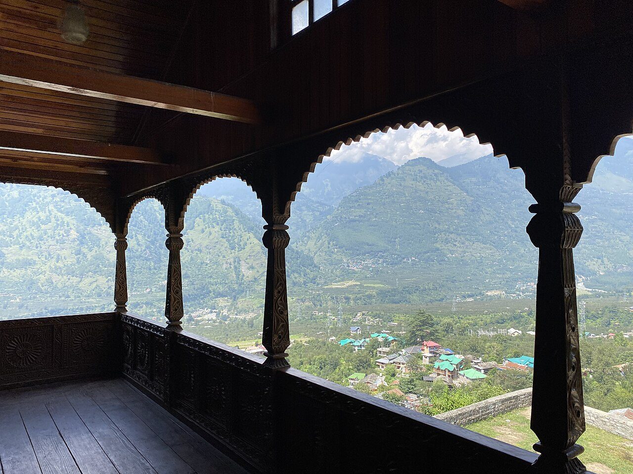 Naggar Castle
