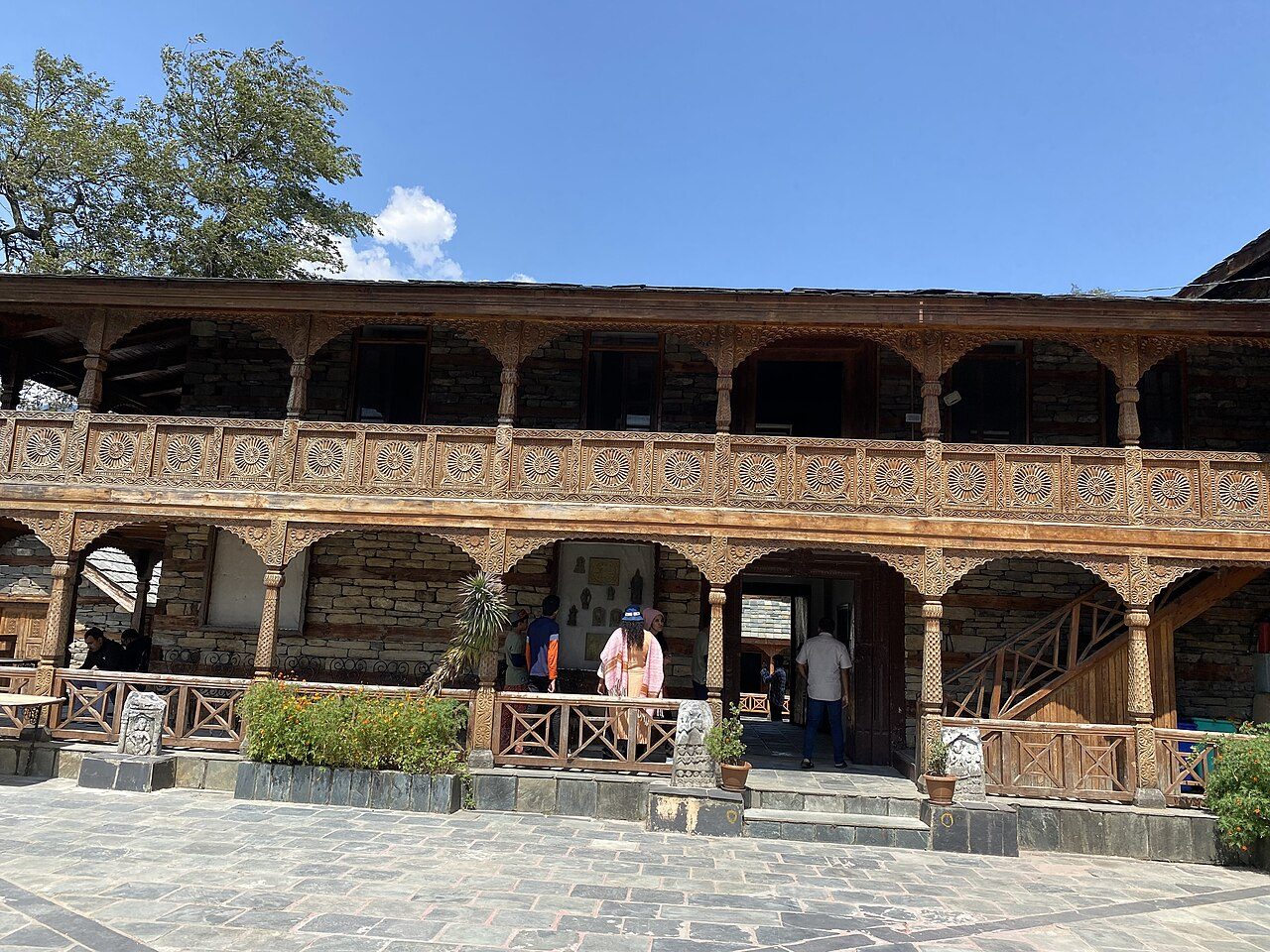 Naggar Castle