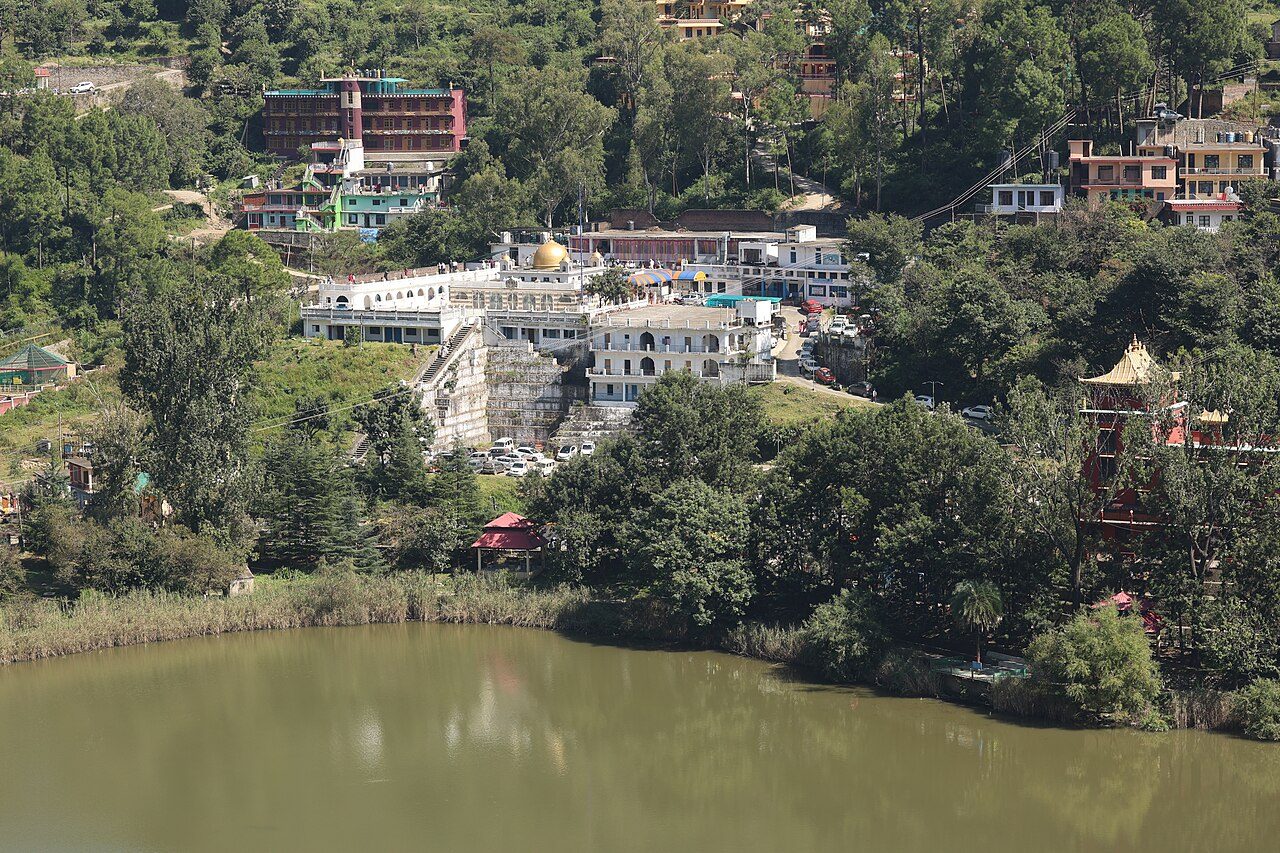 Rewalsar Lake