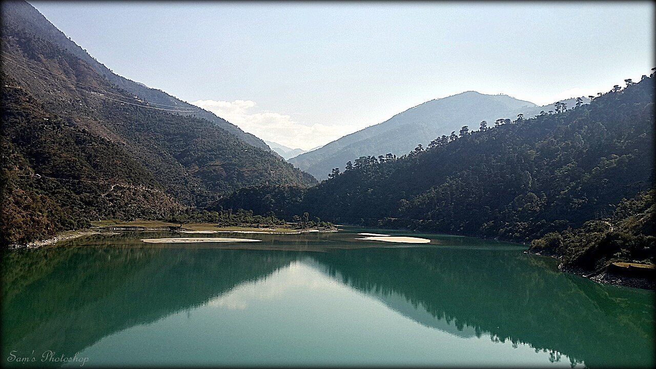 Pandoh Dam