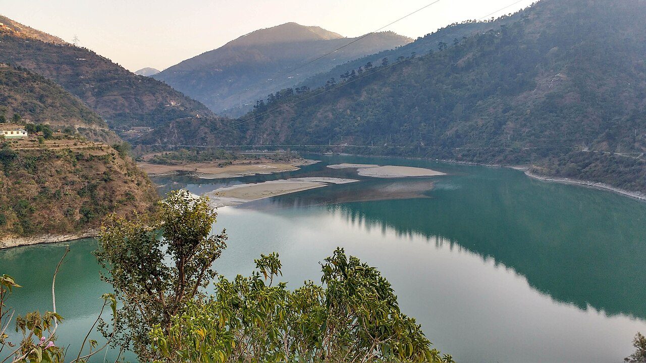 Pandoh Dam