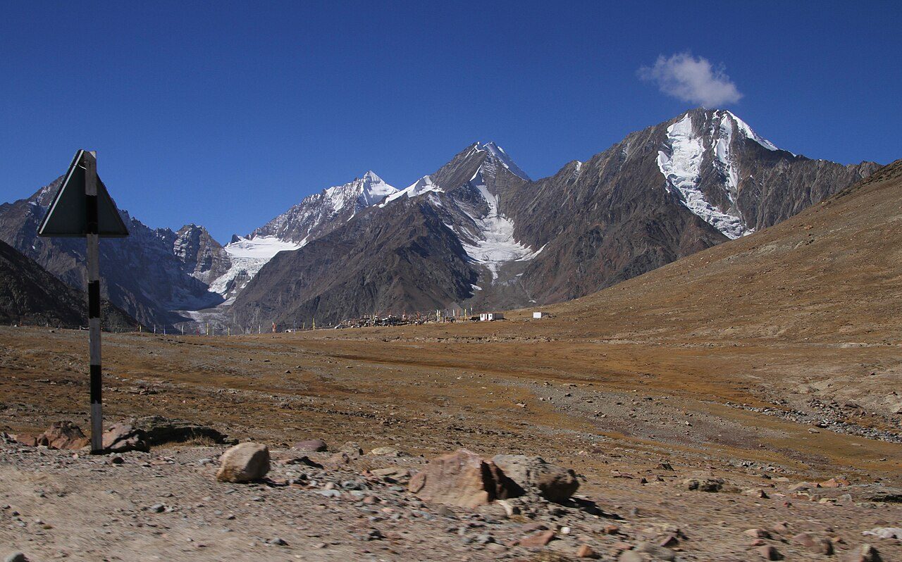Kunzum Pass