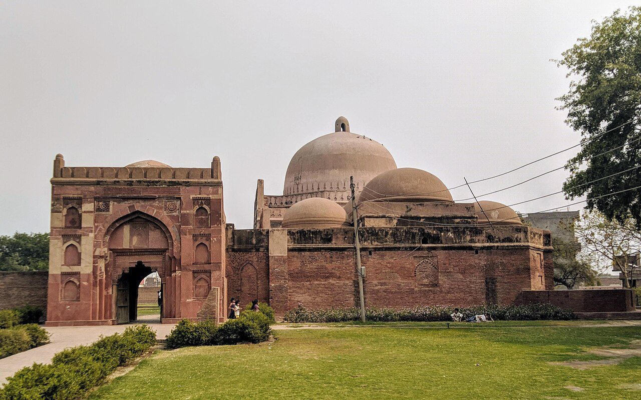Kabuli Bagh Mosque