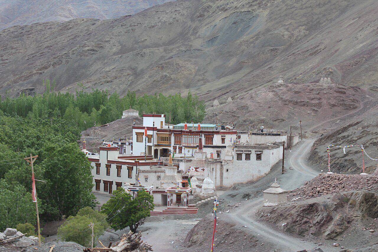 Stok Palace