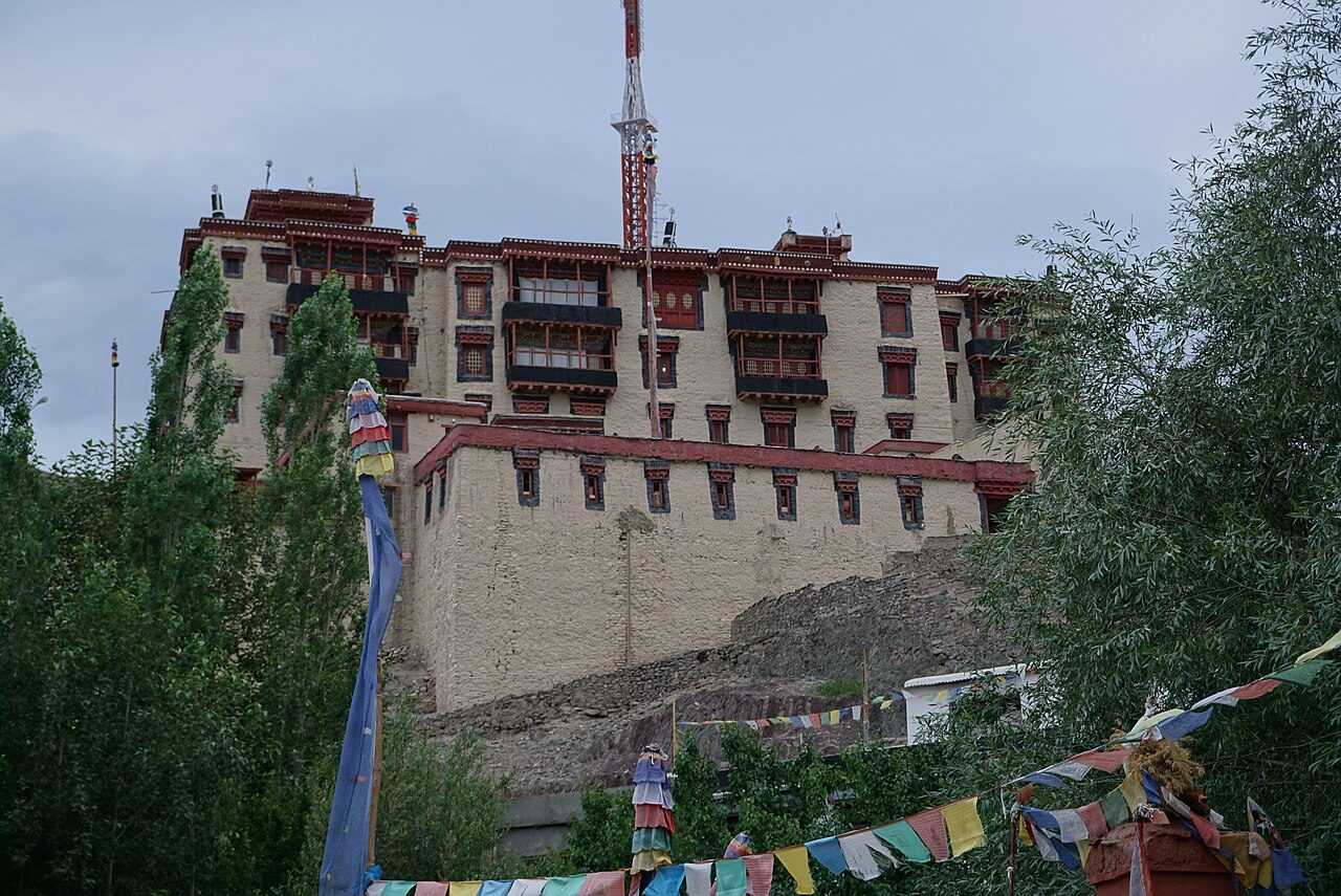 Stok Palace