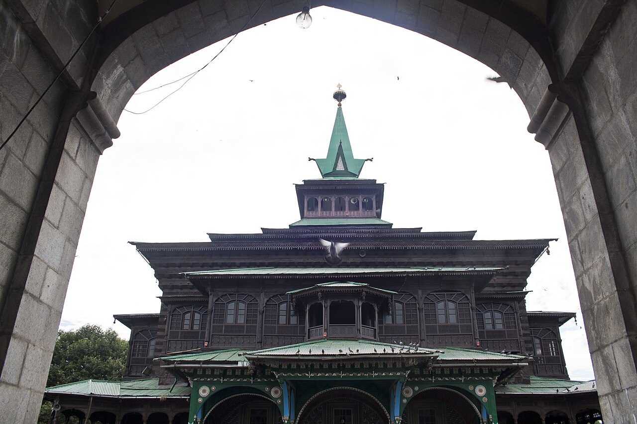 Khanqah-e-Moula