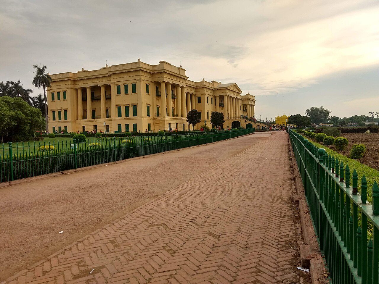 Murshidabad, Malda and Nadia in 4 Days: Bengal's Old Capitals
