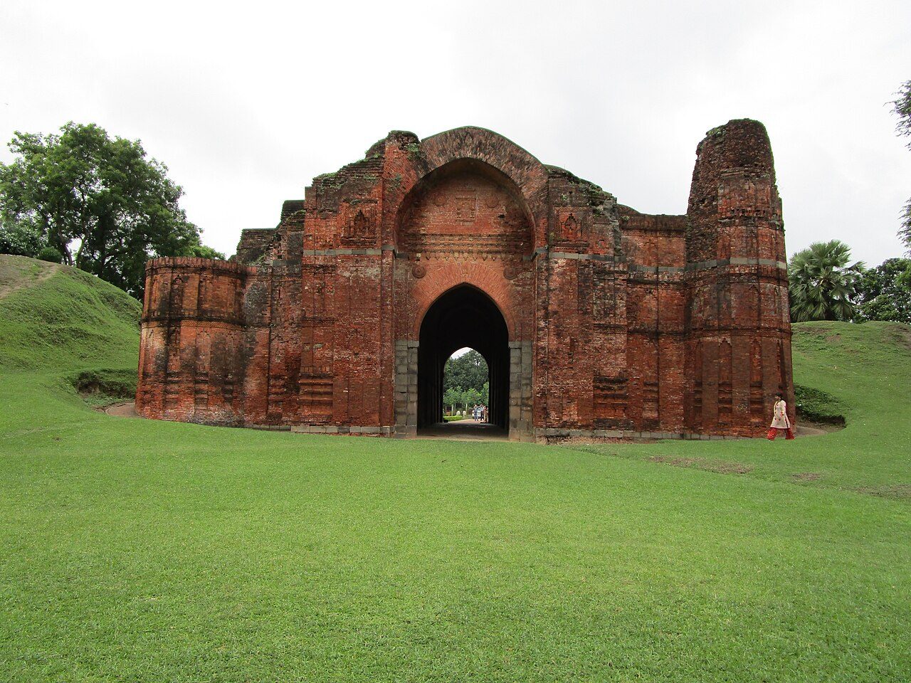 Dakhil Darwaza