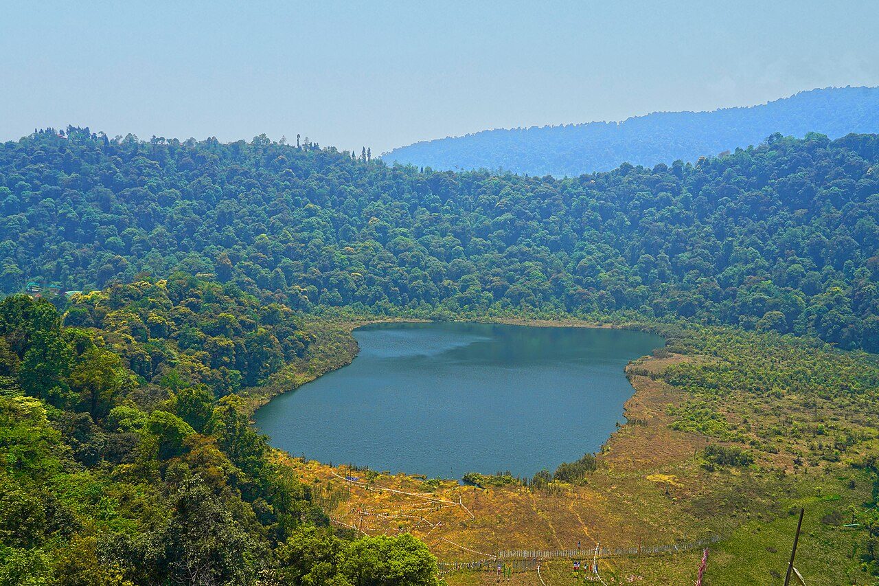 Khecheopalri Lake