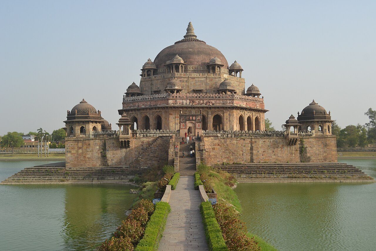 Rohtas and Kaimur in 2 Days: Sher Shah's Tomb, Rohtasgarh and Mundeshwari