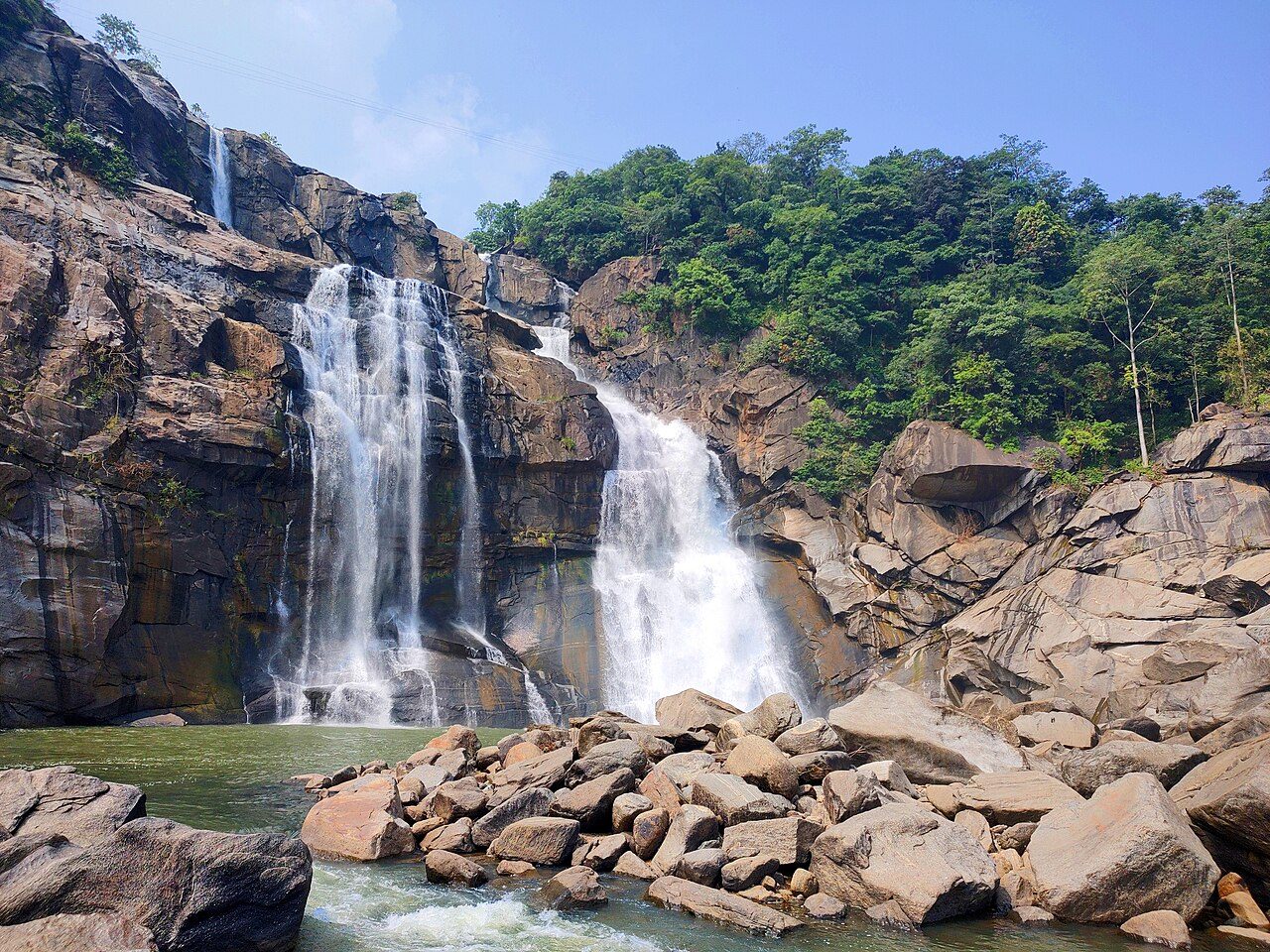 Hundru Falls