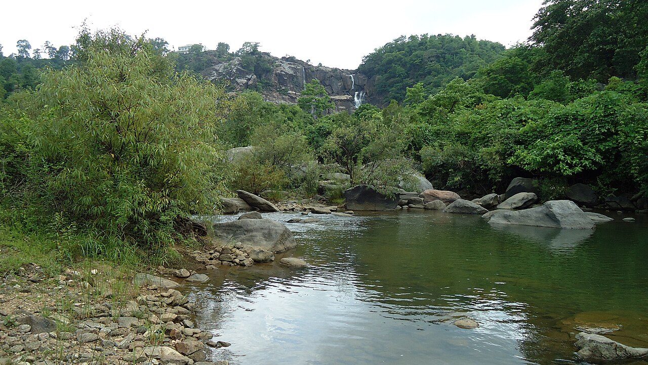 Hundru Falls