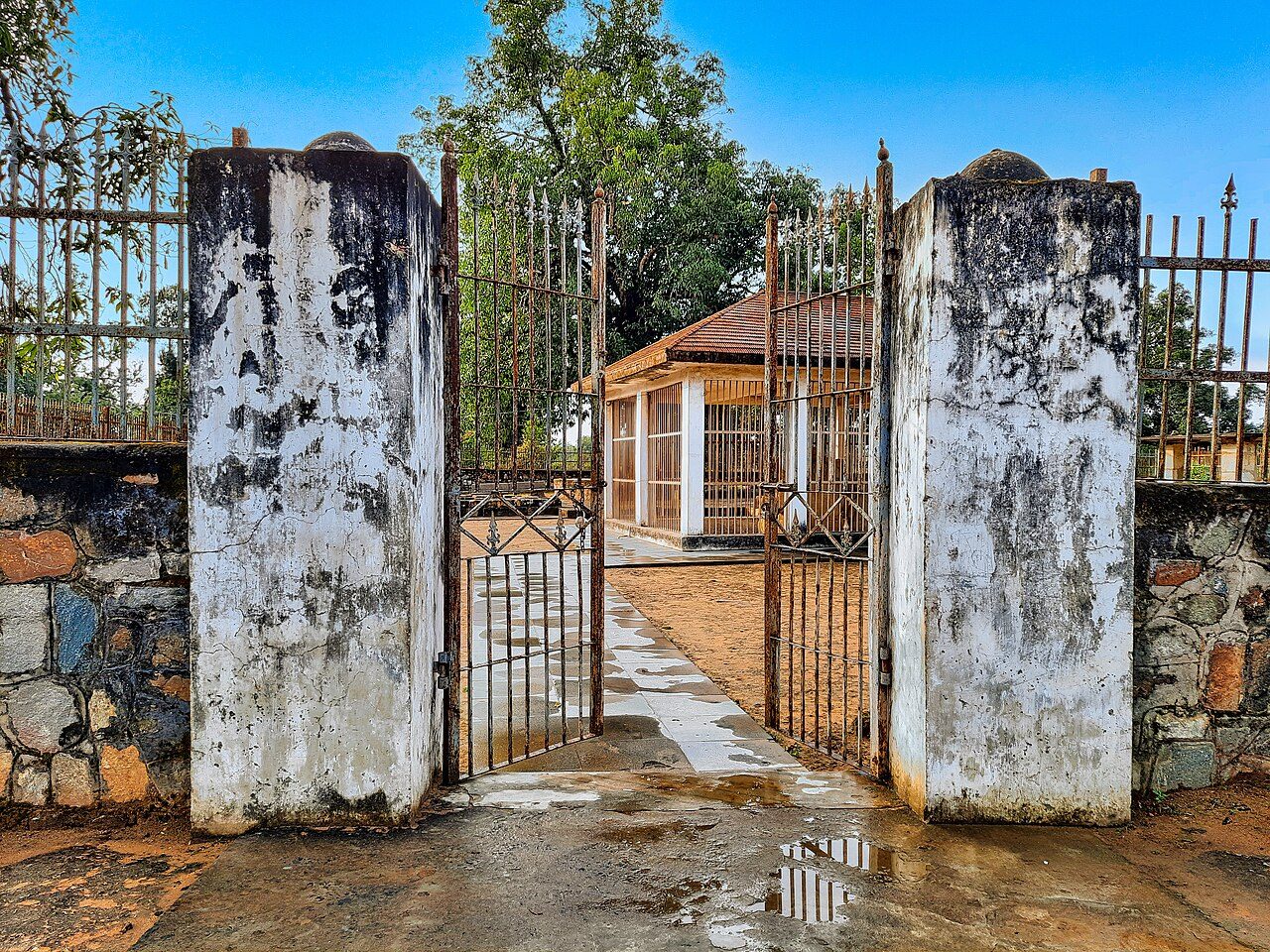 Barsur Temples