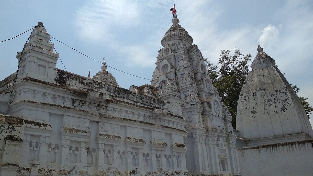 Rajim Rajiv Lochan Temple