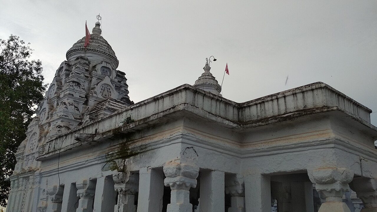 Rajim Rajiv Lochan Temple
