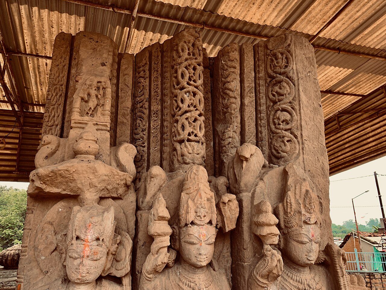 Malhar Pataleshwar Temple