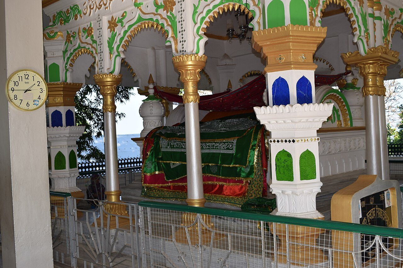 Poa Mecca Hajo