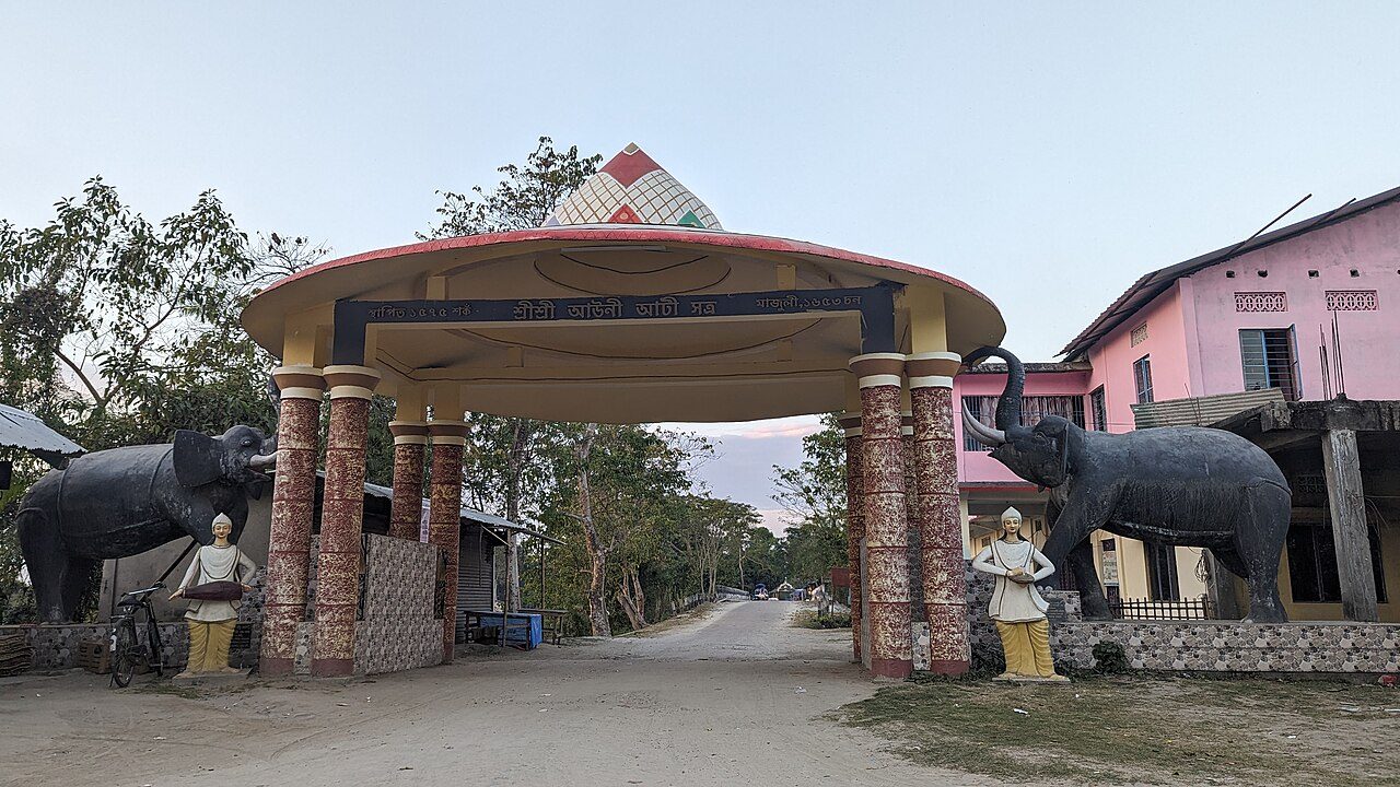 Auniati Satra