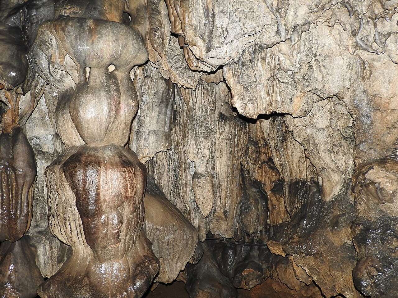 Mawsmai Cave