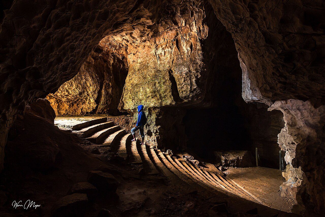 Arwah Cave