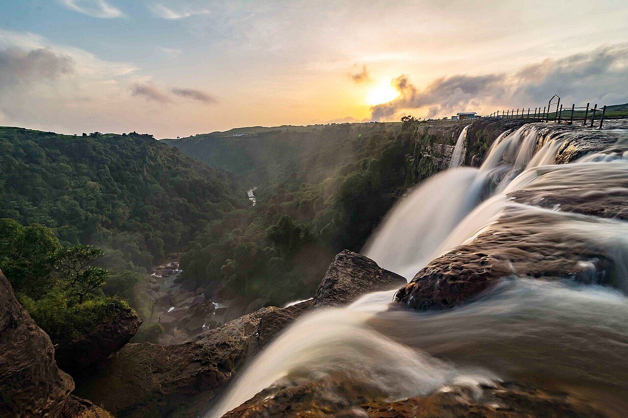 Dainthlen Falls