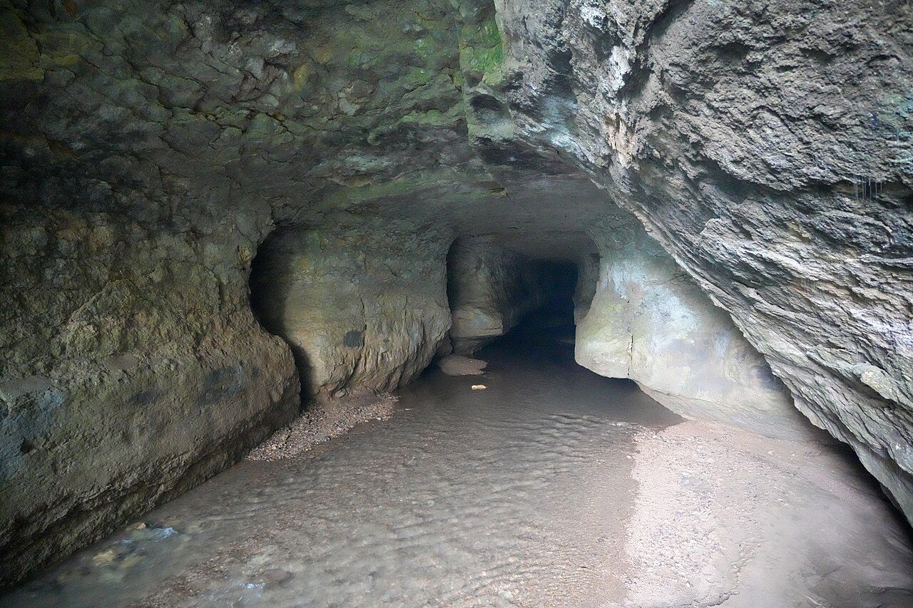 Siju Cave
