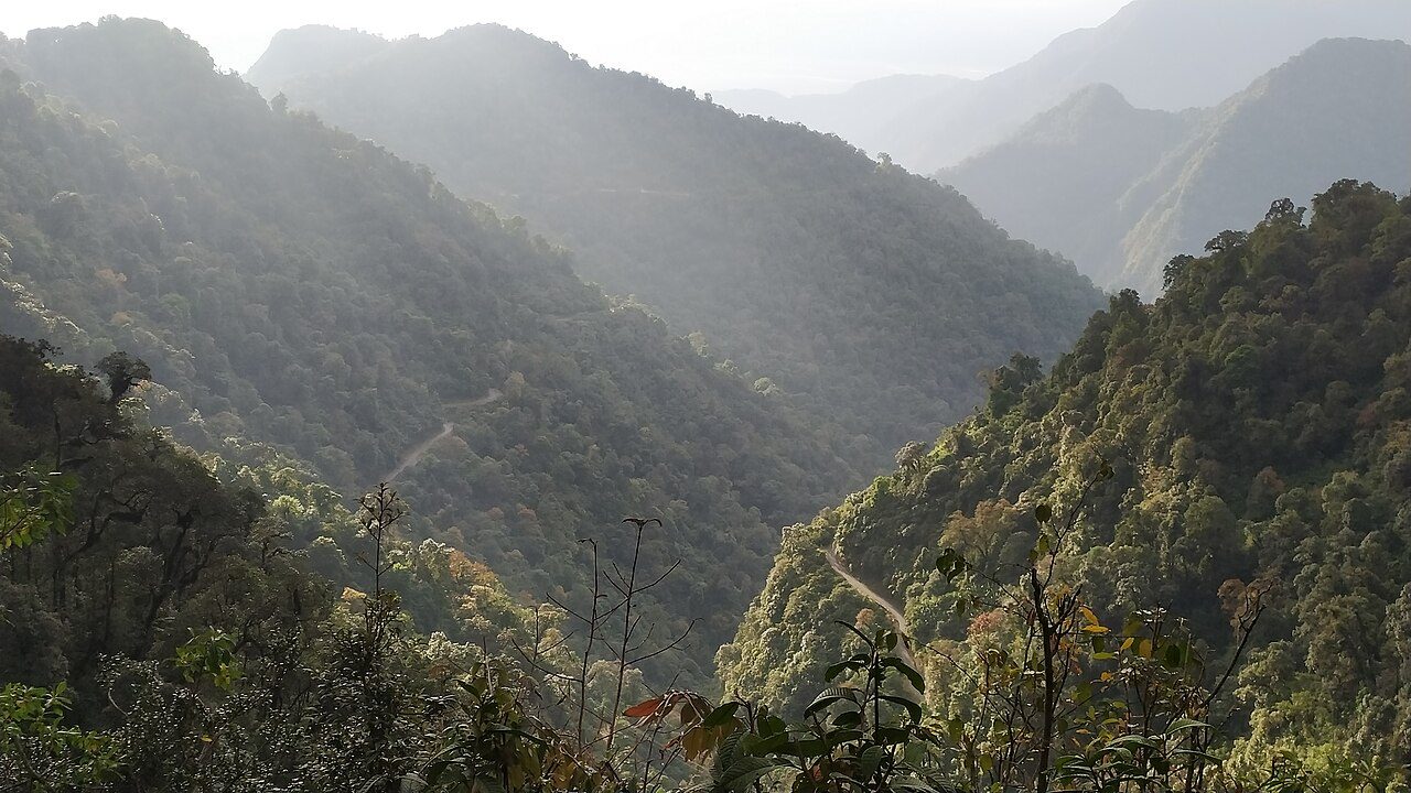 Mayudia Pass