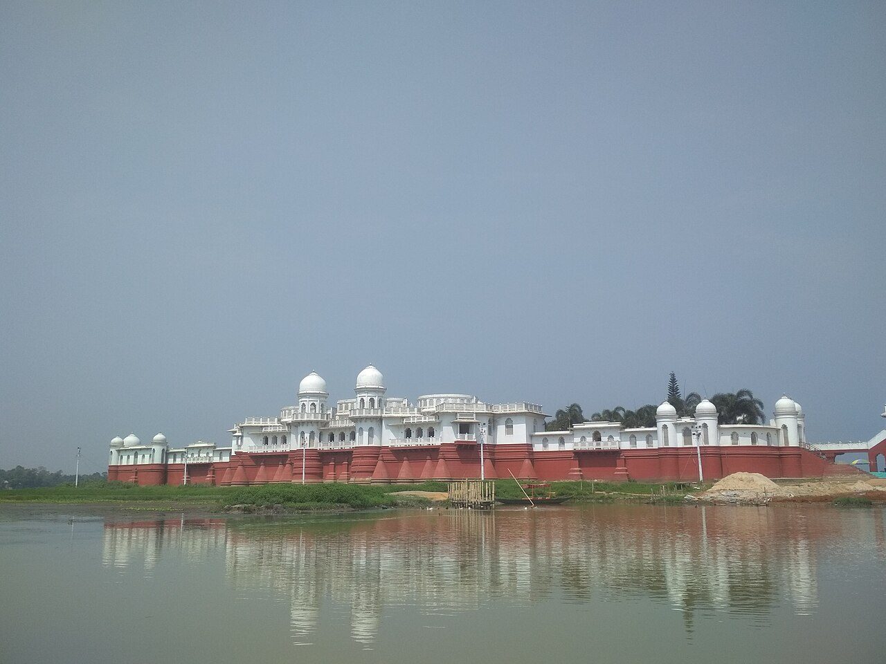 Tripura in 4 Days: Agartala, Neermahal, Tripura Sundari and Unakoti