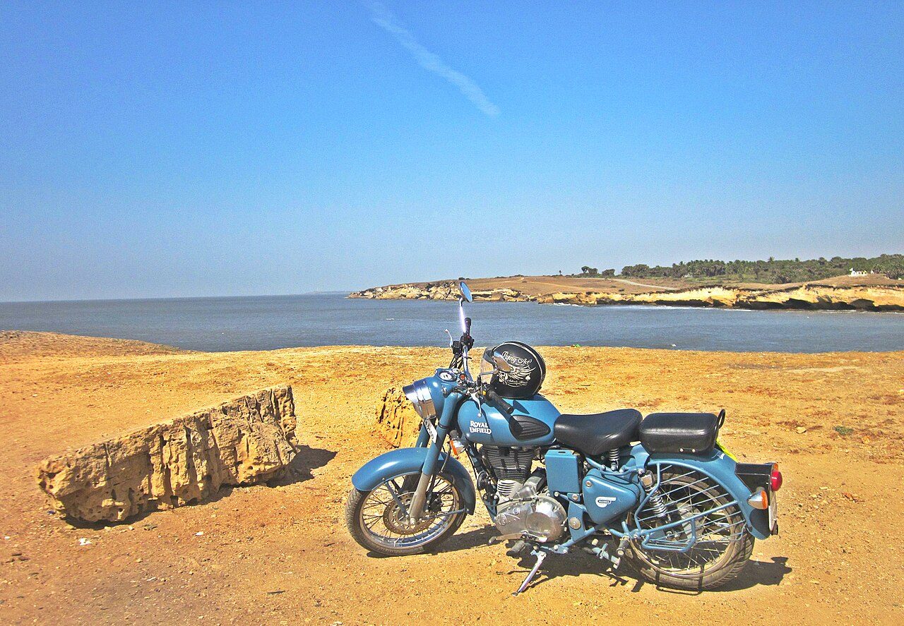 Nagoa Beach