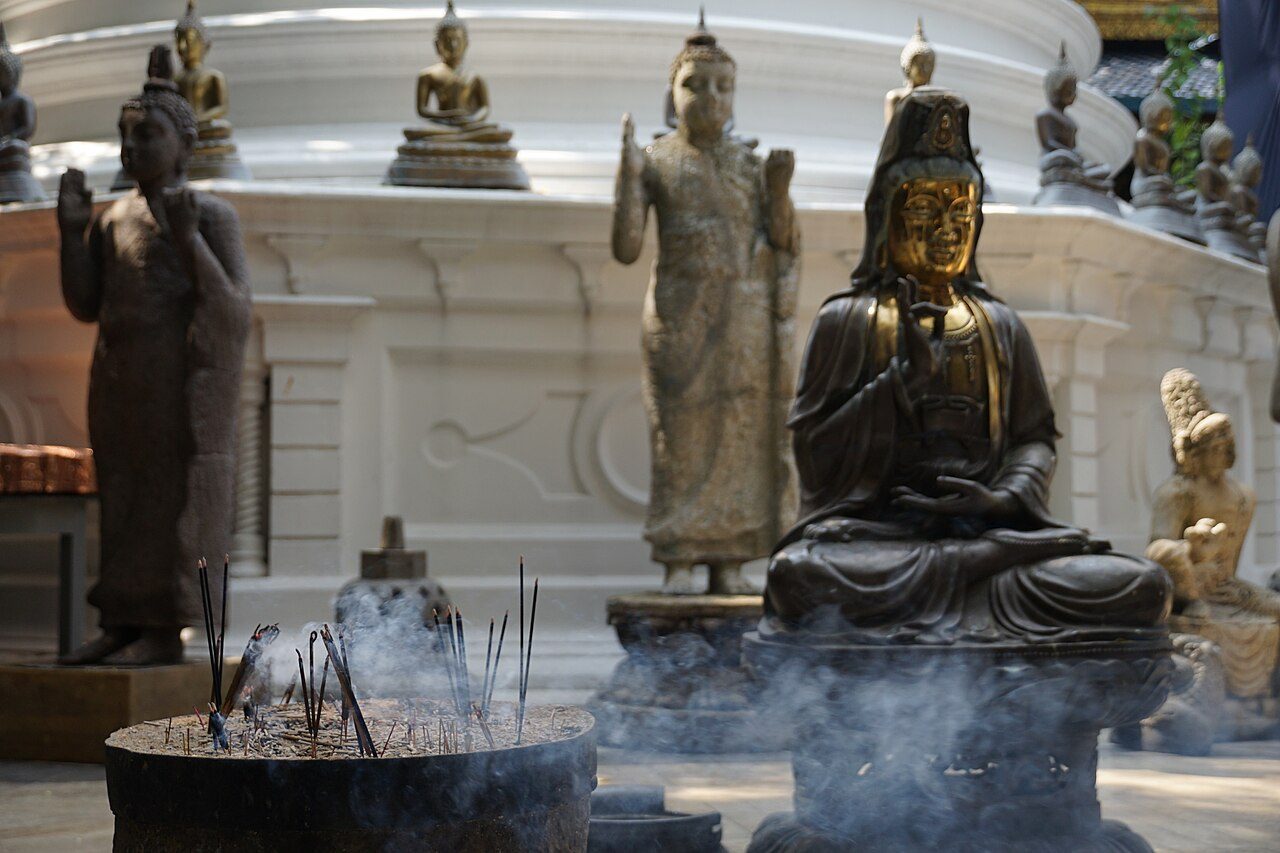 Gangaramaya Temple