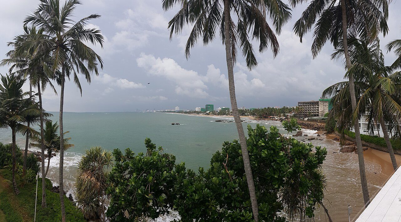 Mount Lavinia Beach