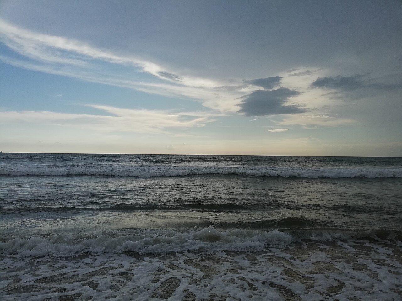 Mount Lavinia Beach