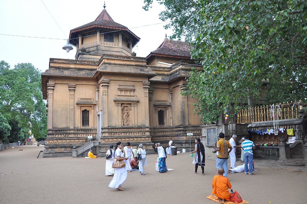 Kelaniya Raja Maha Vihara