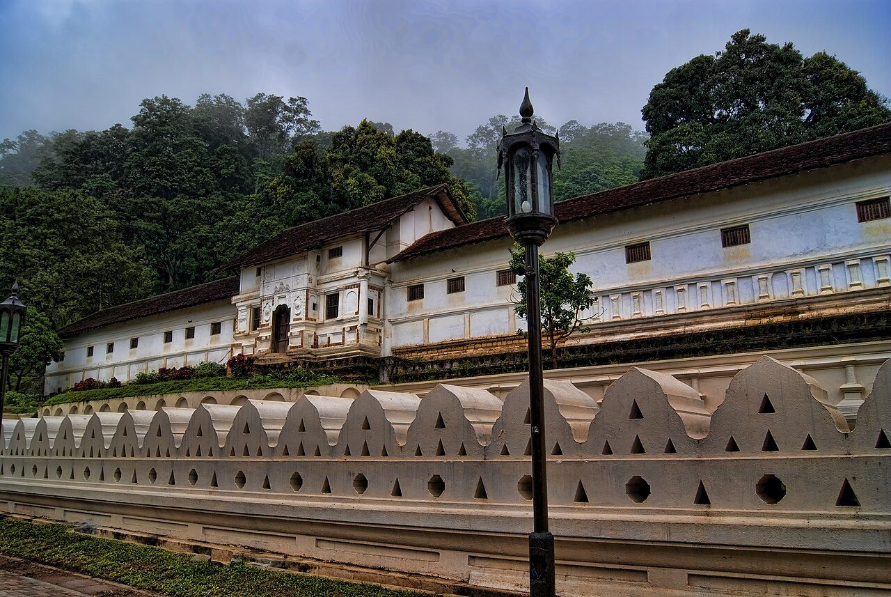 Temple of the Sacred Tooth Relic
